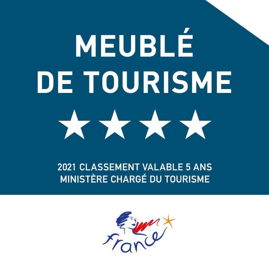 Holiday home Ecureuil Et Pinede *